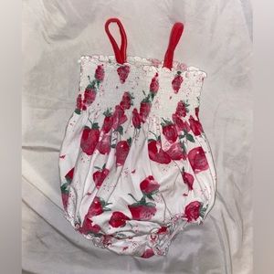 Burt’s Bees 12 months girls strawberry bubble